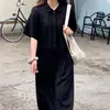 Estilo Chic Coreano Verão 2026 Novo Vestido Casual de Algodão e Linho com Múltiplos Bolsos e Fenda, Comprimento Médio