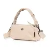 Bolso de hombro para mujer de gran capacidad 2026 nuevo de moda simple de nailon para exteriores cruzado para ir al trabajo y ocio bolso almohada