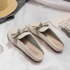 Chinelos de dedo do pé fechado para mulheres roupas de verão 2023 novo laço plano antiderrapante preguiçoso Muller sandálias de estilo francês