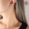 Pendientes de clip con incrustaciones de circonita y hebilla de cuatro garras con diseño de nicho a la moda que no se decoloran, joyería de moda coreana
