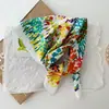 Pañuelo Cuadrado Floral Vintage Estilo Japonés Versátil Primavera y Verano Artístico Fresco Pequeño Pañuelo de Algodón Pañuelo Decorativo Delgado de Seda para Mujer