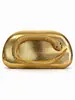 Bolsa de mão de luxo leve transfronteiriça com cobra enrolada em metal dourado, padrão de cobra dourada, bolsa de casca dura, bolsa de banquete versátil e moderna, transversal