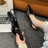 Novos Sapatos Femininos de Primavera 2026, Sandálias para Mulheres, Estilo Verão para Combinar com Saias, Saltos Altos de Couro Patentado Francês, Saltos Finos, Bico Fino, Elegantes