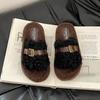 Sapatos Versáteis Novos Pretos Camélia Loafers Sapatos Mary Jane para Mulheres Outono e Inverno 2025 Novos Sapatos de Bico Redondo com Salto Grosso