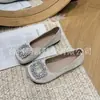 Comércio Exterior Transfronteiriço Plus Size Outono 2026 Estilo Europeu e Americano Sapatilhas Femininas Rasteirinhas com Strass para o Dia a Dia