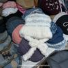 Gorro de punto con orejas de gato y lazo lindo de felpa para mujer, otoño e invierno, cálido, grueso, tipo baotou, a prueba de viento, con protección para las orejas