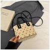 Bolsa Cesto de Legumes de Grande Capacidade Estilo Coreano da Moda 2025 Novo Retrô Simples Bolsa de Mão Feminina Bolsa Transversal