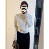 Suéter estilo coreano, de caimento solto, com gola alta parcial para mulheres, perfeito para looks de outono e inverno; tricô de caimento solto, com mangas morcego, ideal como peça de base