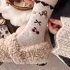 Calcetines de Lana Color Café Gris para Mujer Calcetines de Invierno Engrosados Cálidos Nuevos Calcetines de Cachemira Rayas de Dibujos Animados Puntos Medias