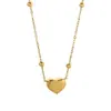Collar Minimalista de Acero de Titanio Dorado de 18K para Mujer, con un Único Nuevo Diseño de Colgante Cadena Clavicular con Joyería en Forma de Corazón