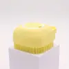 Cepillo exclusivo para bañar perros y gatos: la herramienta definitiva para el aseo un cepillo/peine de silicona para baño y masaje.