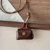 Colar com Pingente de Nó de Água Alcalina Pão Design Fofo de Nicho Corrente Longa de Suéter Croissant Acessórios Corrente de Moletom Feminino Outono e Inverno