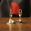 Adorno creativo de latón para figura de yoga más vendido transfronterizo, decoración de escritorio de personaje abstracto, adorno de cobre estilo nórdico