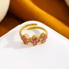 Anillo popular de nicho de acero de titanio de alta gama, chapado al vacío, que no se decolora, anillo abierto, lujo ligero, anillo de pareja de alta gama