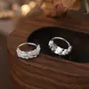 Brincos de Folha de Prata S999 Luxo Acessível Nicho Feminino Brincos Requintados Elegantes High-End Novos Brincos C01944
