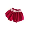 Shorts de verano para niñas, ropa de bebé elegante, pantalones bombachos con volantes de encaje únicos y modernos estilo coreano, pantalones cortos ajustados tipo falda