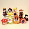 Princesa de Dibujos Animados y Principito Accesorios de Resina para Manualidades Llavero Colgante Lindo Decoración de Escritorio de Moda