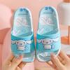 Pantuflas para padres e hijos directas de fábrica Sanrio para niños y niñas pisando excrementos suela suave baño sandalias antideslizantes venta al por mayor