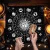 Mantel de Mesa con Cartas del Tarot, Mantel Decorativo en Tonos Oscuros, Resistente a Manchas, Mantel Antideslizante, Árbol Grande, Sol, Patrón Geométrico, Tela con Patrón Cuadrado