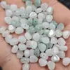 Contas Soltas em Formato de Coração de Jade com Fundo Branco e Desenho de Coração de Pêssego Verde para Pulseiras, Colares e Acessórios de Joias, Contas Feitas à Mão
