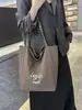 Otoño 2026 Nuevo Bolso Tote Transfronterizo con Estampado de Leopardo de Gran Capacidad para Viajes Cotidianos Estilo Coreano Casual Retro Moda Bolso de Hombro