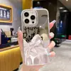 Distribución Transfronteriza de Funda Protectora Rosa con Lazo para Mujer para iPhone 17 Pro, Agujero Grande, Anticolisión, Funda para Teléfono Móvil