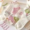 Calcetines de dibujos animados para mujer al por mayor, primavera y verano, transpirables, finos, lindos, versión coreana, versátiles, calcetines deportivos tipo barco, de boca baja y poco profunda