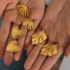 Pendientes de acero inoxidable con forma de hoja, diseño de nicho, de gran sentido, sencillos, con personalidad y ambiente de moda, joyería para mujer