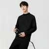 Camiseta de manga larga de algodón puro con cuello medio alto a la moda estilo americano para hombre, un top nuevo moderno y elegante versátil para primavera y otoño