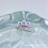 ASTMF-13 Aleación de Titanio Circonia Aretes de Flor de Loto Titanio G23 Rosca Interna Circonia Súper Brillante Stud para Labio Cabeza para Piercing
