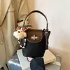 Bolso de Mano de Alta Gama para Mujer, Nuevo Bolso de Hombro de Moda Color-Blocking Primavera 2026, Adecuado para el Trabajo y los Viajes, Bolso Cruzado Tipo Cubo