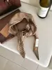 Bufanda de Seda Suave y Cera con Cuadros Retro Maillard para Mujer Bufanda Cálida de Gama Alta para Otoño e Invierno Bufanda Triangular para Cuello Accesorios para Bufandas