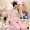 Pijama feminino de estilo simples para primavera e outono, conjunto casual coreano para casa com listras, gola redonda, mangas compridas e calças compridas, pode ser usado fora