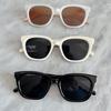 2023 Nuevos lentes de sol gm para mujer estilo coreano a la moda de alta gama ins a prueba de rayos UV retro ojo de gato lentes de sol para hombre cara grande