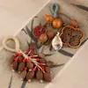 Pingente chaveiro de caroço de pêssego, pingente de vagem da paz de semente de caroço de pêssego, presente de acessório de bolsa de nicho de alta qualidade