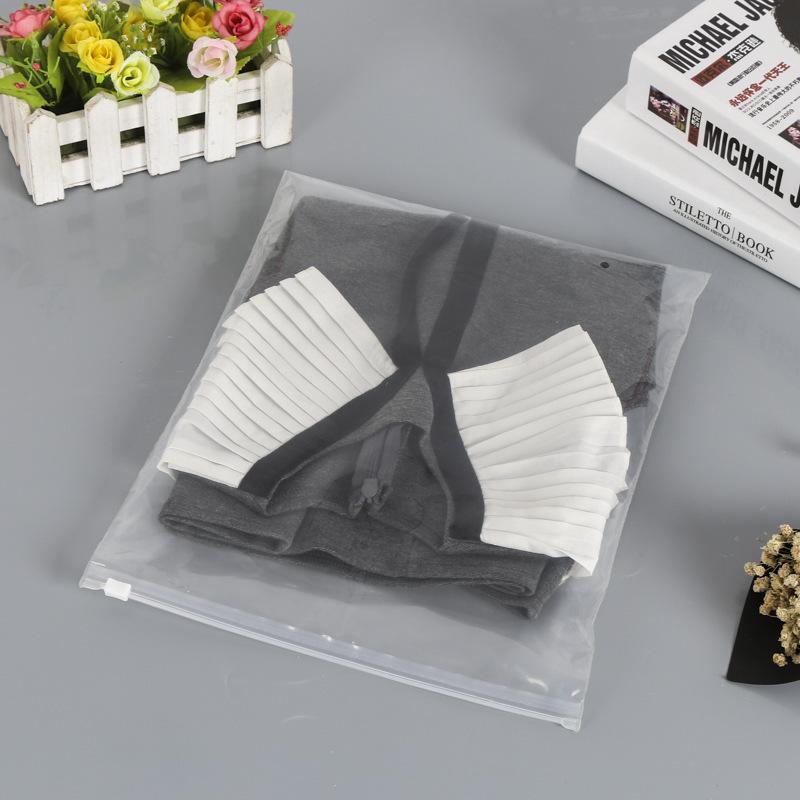 5324390715_737979578