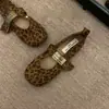 Diseño de Mocasines Planos Versátiles de Fácil Ponerse Metal Estilo Coreano Otoño/Invierno Retro Nuevo para Mujer 2026