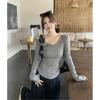 Suéter de Punto Hombro con Lazo Dulce Picante Estilo Hong Kong para Mujer Diseño de Invierno Sentido Único Nicho Chic Top de Puro Deseo para Viajar