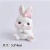 Decoração de Bolo de Aniversário de Coelho Pequeno para o Festival do Meio do Outono Ornamentos Fofos e Adoráveis Guarda-chuva de Cenoura Mochila Coelho de Jade Branco