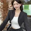 Conjunto Jaqueta Curta Vintage Primavera e Outono Novo Design Versátil Slim-fit Slim-fit Cardigan Preto Feminino