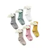 Calcetines para Niños Primavera y Otoño Estilo Coreano Unisex de Caña Media Calcetines de Moda Calcetines Holgados con Alas Calcetines Antideslizantes para Piso de Bebé Calcetines para Niños Pequeños