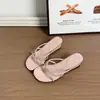 Sandálias de salto anabela com strass estilo francês 2026 novo verão estilo fada slip-on sandálias de dedo elegantes para combinar com saias