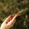 Envío Gratis en un Pasador de Madera de Sándalo Verde Natural, Pasador de Madera Pulido a Mano, Nuevo Pasador de Estilo Chino con un Toque de Lujo