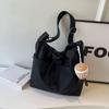 Saco de pano de nylon Saco de Tote Feminino Grande Capacidade de Verão Crossbody 2024 Novo All-match Shoulder Class Bag