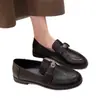 Mocasines de cuero suave para mujer, nuevo estilo coreano de otoño, con hebilla metálica, slip-on de tacón bajo, zapatos casuales versátiles