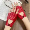 Guantes de Medio Dedo para Baile de Mujer con Diseño de Corazón, Modernos para Pole Dance Breakdance, Resistentes al Desgaste, Antideslizantes, Transpirables, Guantes de Rendimiento Cosplay