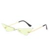 Novos Óculos de Sol de Armação Pequena, Óculos Cat-Eye Excêntricos, Óculos de Sol Exagerados Estilo Rua para Mulheres, Uv400
