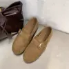 Mules retrô de solado macio para aumentar a altura, com tira de fivela, novos sapatos femininos vintage 2026