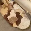 Alfombra flocado de patrón de onda irregular para uso doméstico, adecuada para dormitorios, vestidores, salas de estar y como alfombrilla para sofá o mirador.; es absorbente y engrosado para mayor comodidad