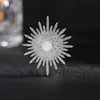 Broche de Flor de Tulipán para Mujer, Broche de Alta Gama, Exquisito, Elegante y Lujoso Pin, Accesorio de Tarjeta para Traje de Alta Gama